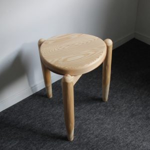 sankaku-stool
